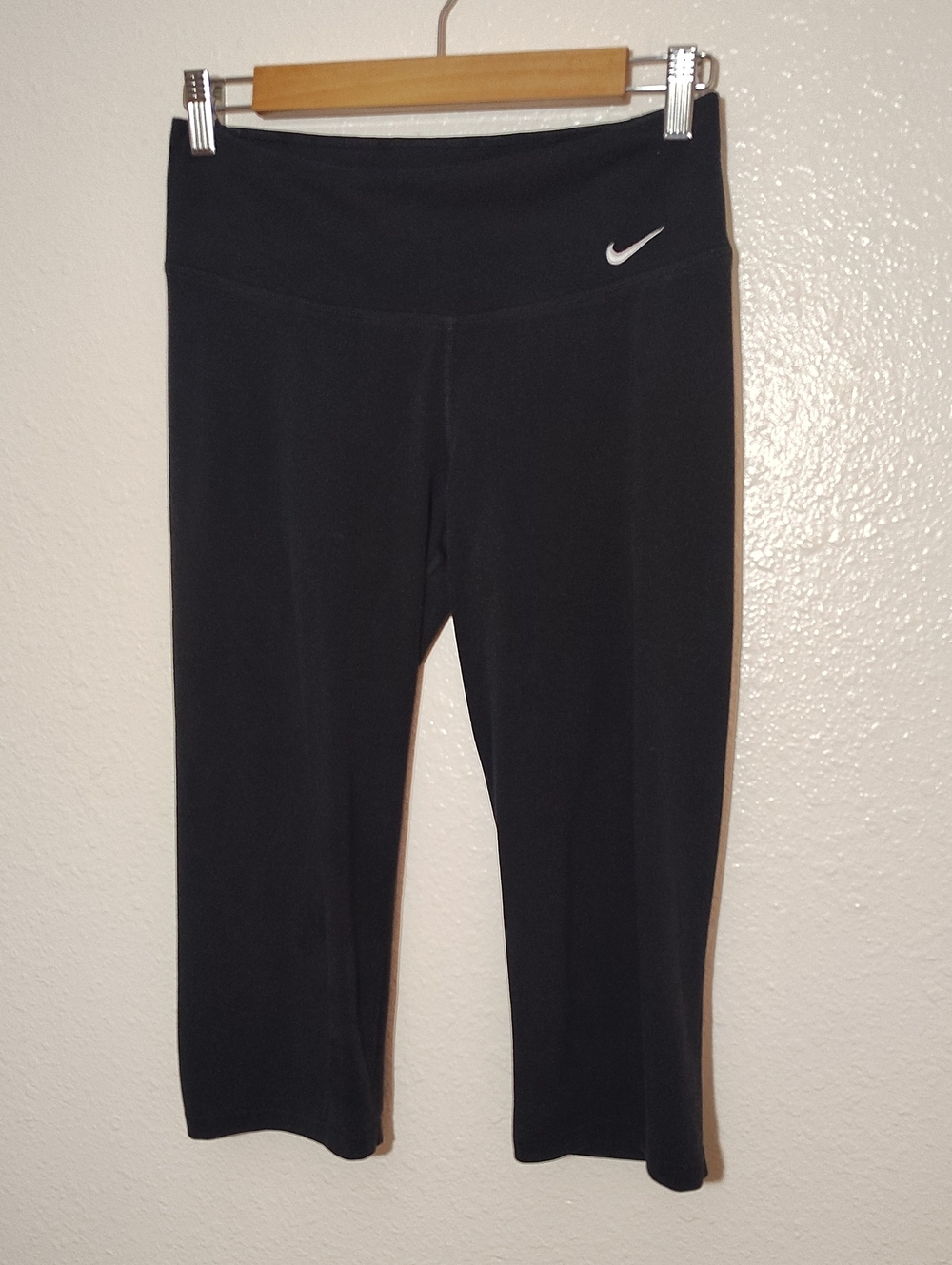 Black Nike Dri Fit Crop Yoga Pants